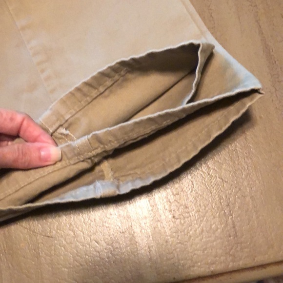 Women’s Carhartt khakis 14X32 relaxed fit - Picture 5 of 7